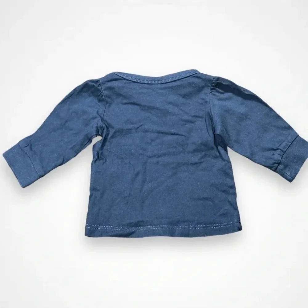 4/$20 H&M Navy Blue Heart Print Shirt - Picture 3 of 4